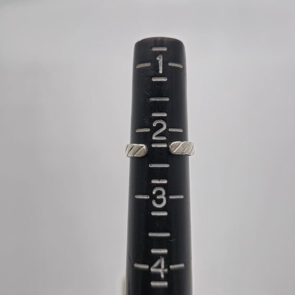 Size 2.25 Sterling Silver Dainty Braided Design Toe Ring A3348 - Picture 5 of 7